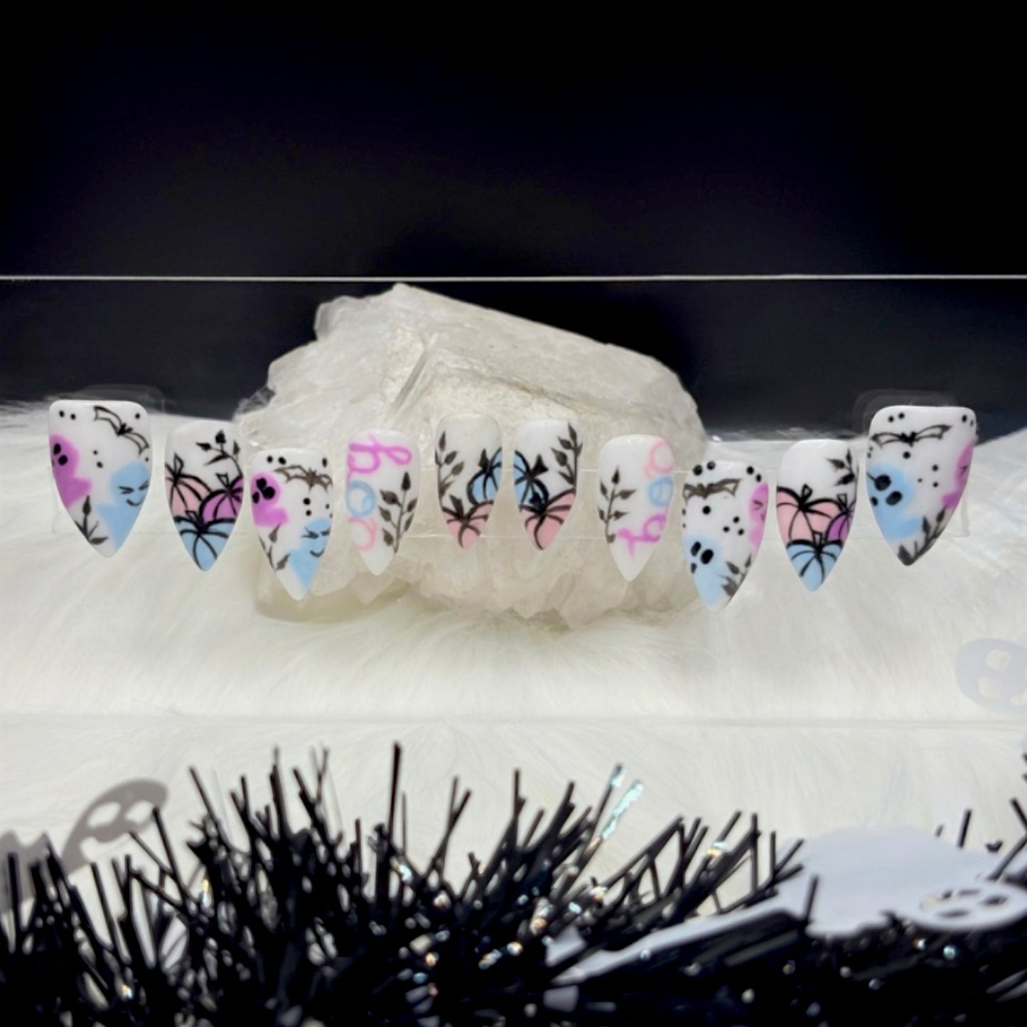 "Boo-tique Garden” Press-On Nails | RTS – Medium Stiletto (Size Medium)